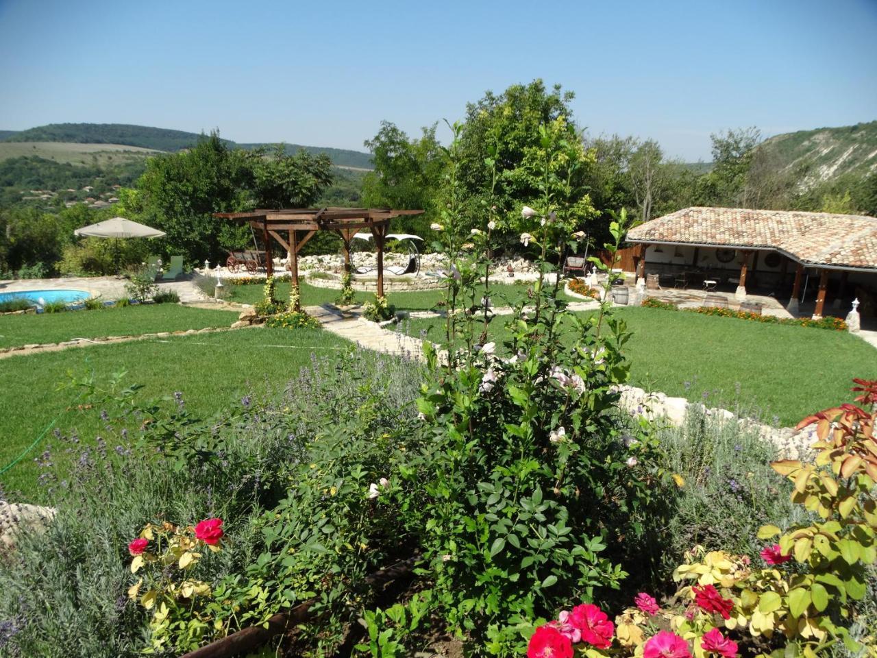 Guest House Biekorf Kostandenets Экстерьер фото